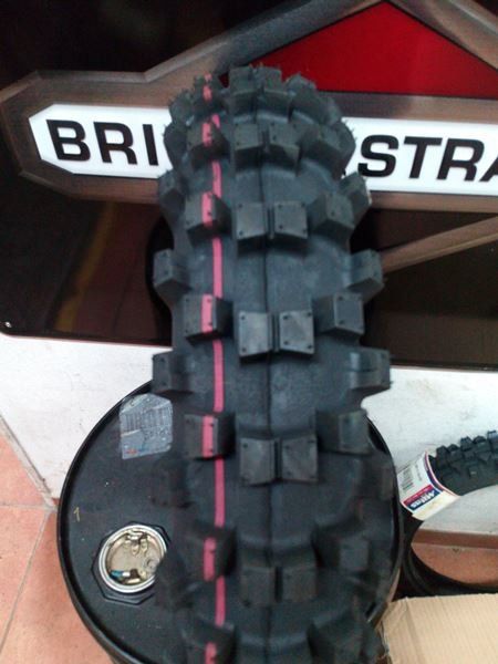 Neumatico Mittas Cross Rear C 20 (TRASERO12")