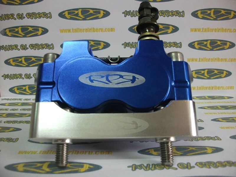 Kit Adaptador y pinza de freno Radial 4 pistones RPR