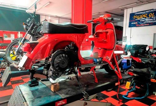 Reprogramación de centralitas de moto